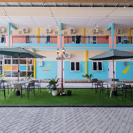 Sans Wm Hotel Blitar Dış mekan fotoğraf