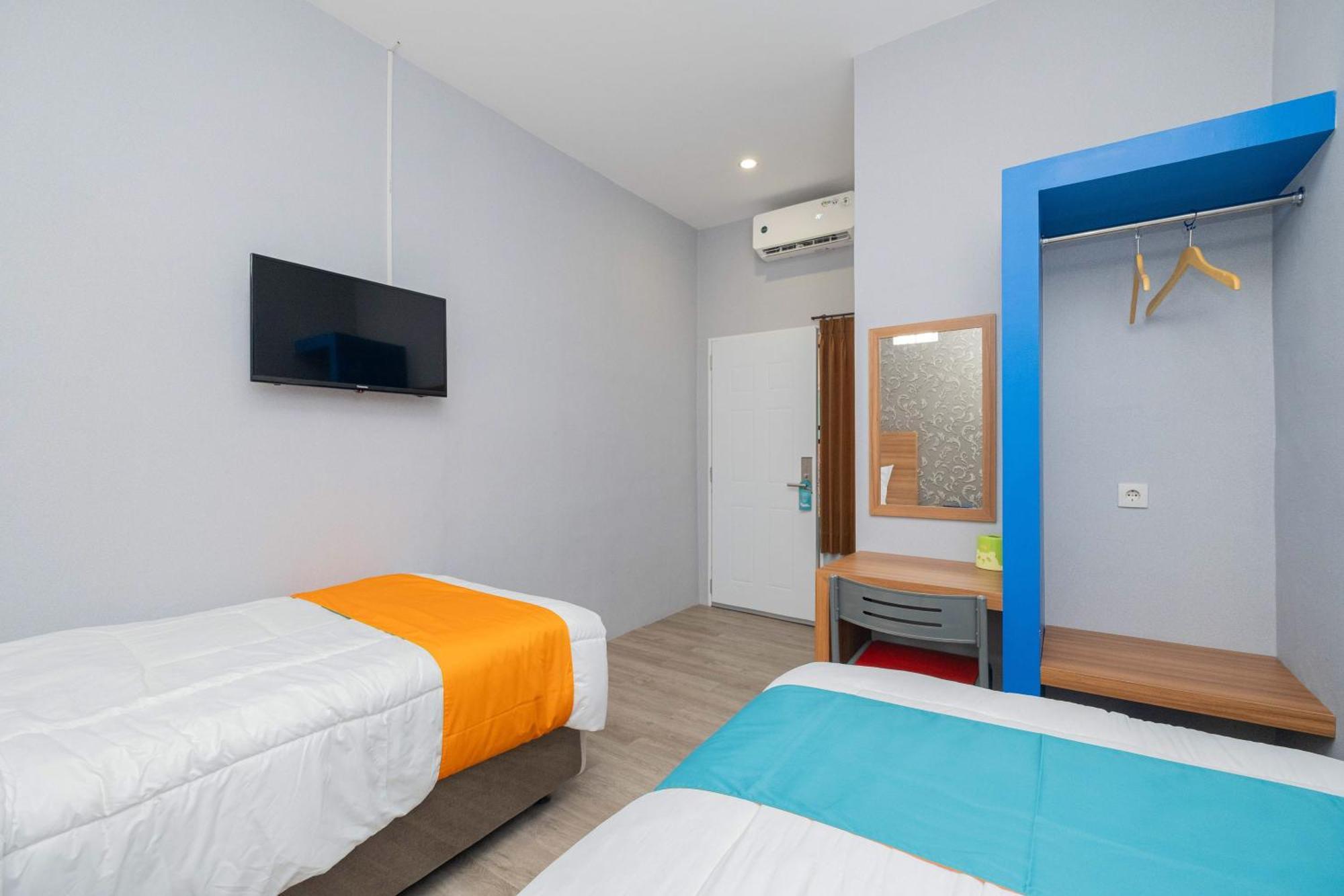Sans Wm Hotel Blitar Dış mekan fotoğraf
